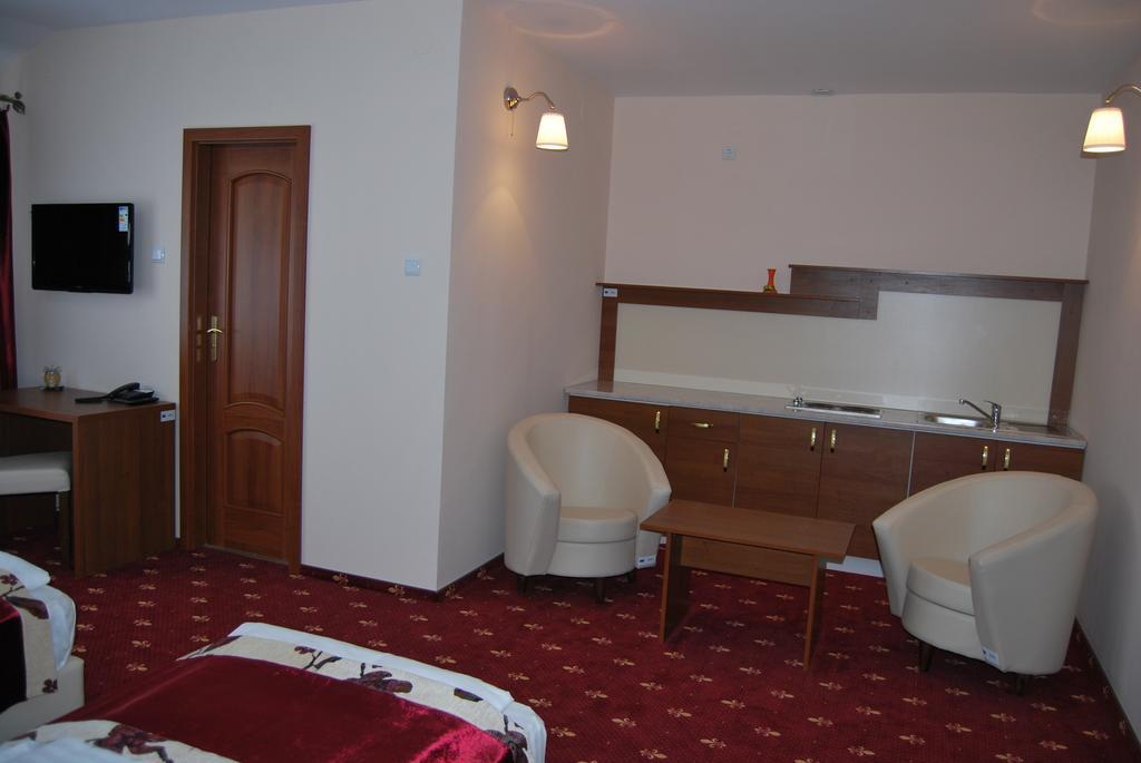 Hostel Paltinis Hunedoara Room photo